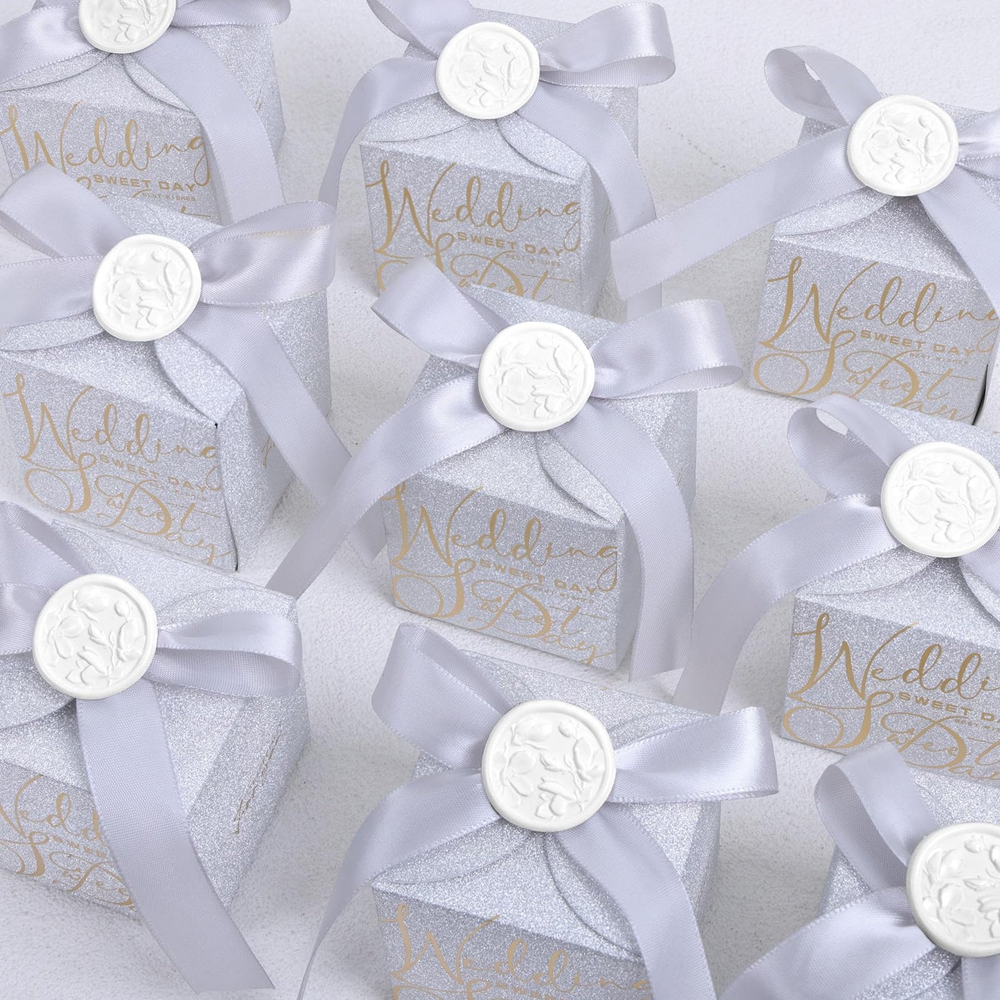 UNIQOOO Wax Seal Stickers - 3D Magnolia Wedding Invitation Envelope Botanical Seal Stickers, 50 Pcs Self- Adhesive Snow White Stickers, Perfect for Invitation, Christmas, Gift Wrapping, Party