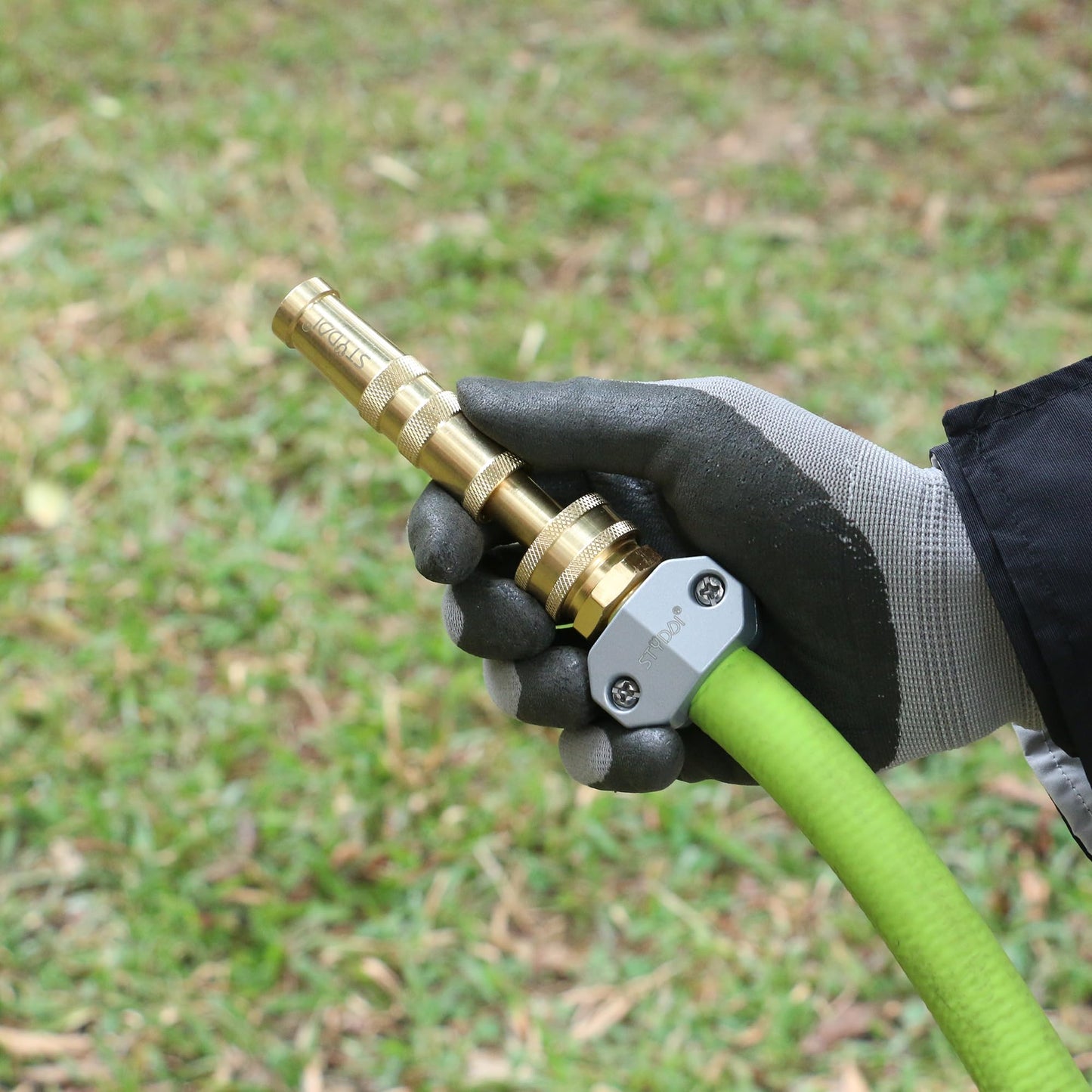 STYDDI Brass Hose Nozzle, 2 Pack Heavy-Duty Adjustable Garden Twist Hose Nozzle Shut Off Valve, Suitable for Watering Flowers, Lawns, Cleaning Ground, Cleaning Car