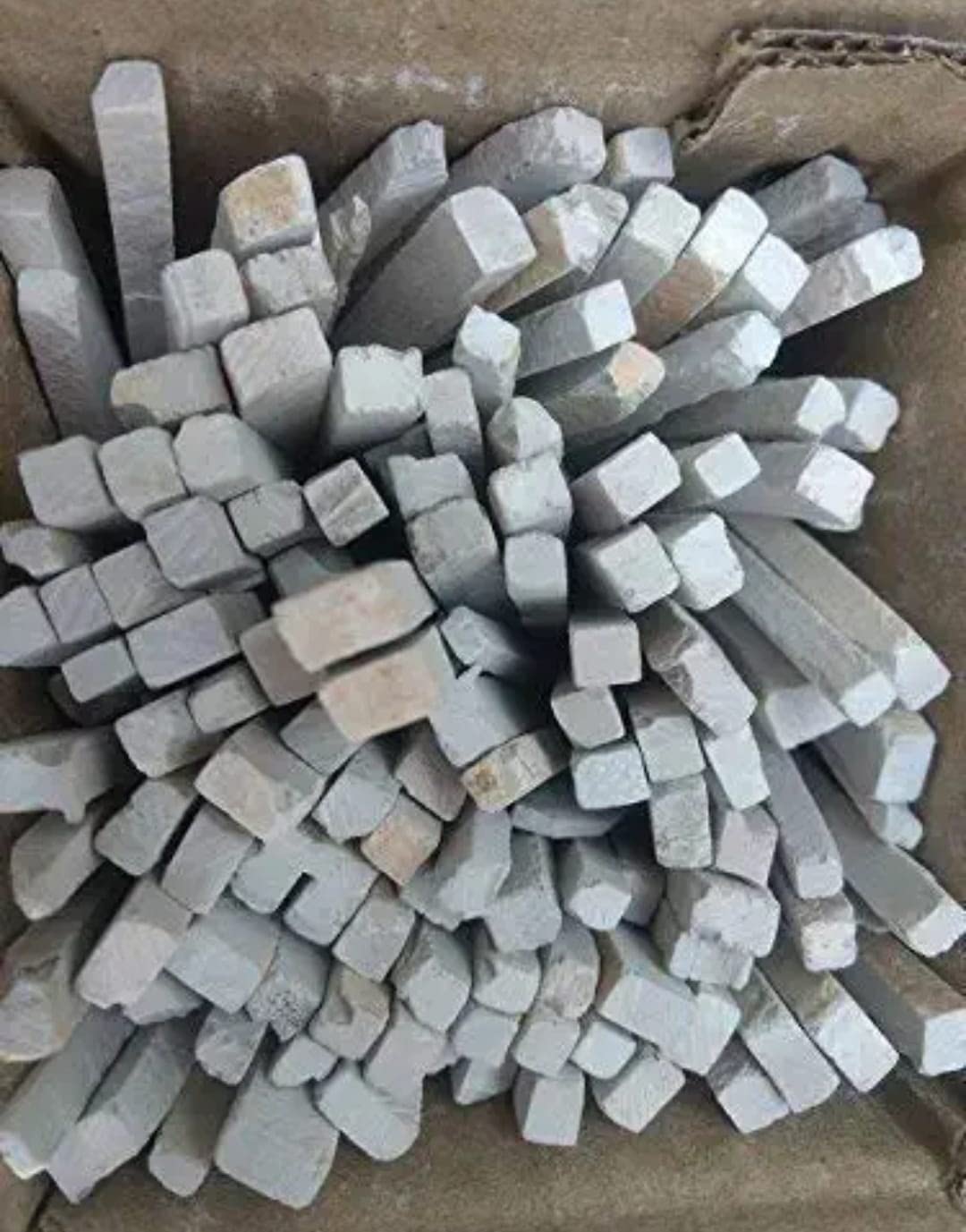 4OUR FAITH Edible Slate Pencils/Slate Bars - White - Natural Limestone - 120 Pack (800 grms) - 8*6 mm - Chisel Point - Writing on Blackboards, Slates, and Art Surfaces
