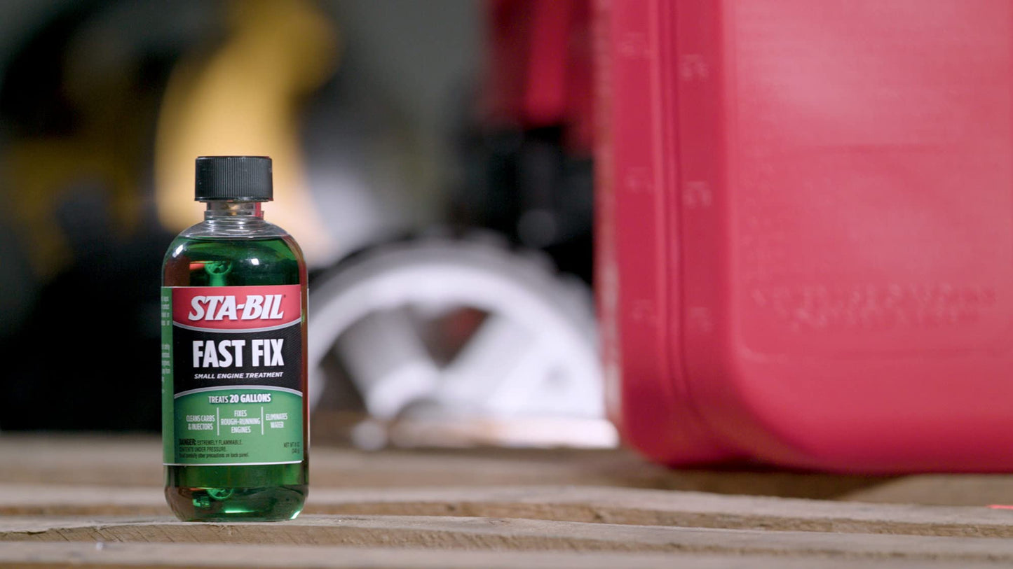 STA-BIL Fast Fix - Small Engine Treatment, Cleans Carburetors and Injectors, Fixes Rough Running Engines, Eliminates Water, Treats Up to 20 Gallons, 8oz (22304), Green