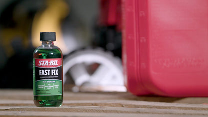 STA-BIL Fast Fix - Small Engine Treatment, Cleans Carburetors and Injectors, Fixes Rough Running Engines, Eliminates Water, Treats Up to 20 Gallons, 8oz (22304), Green