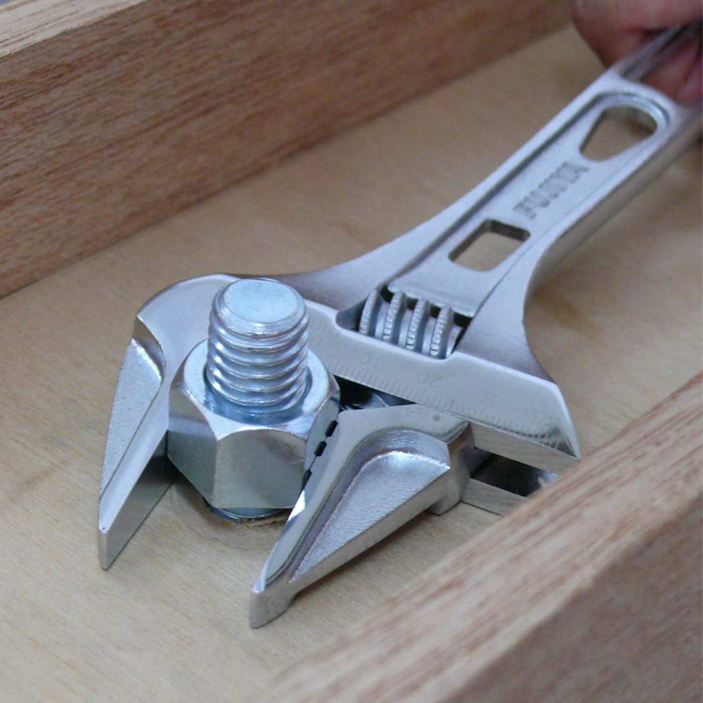 FUJIYA Tools, FLS-43G-F, Short Adjustable Wrench with Grip