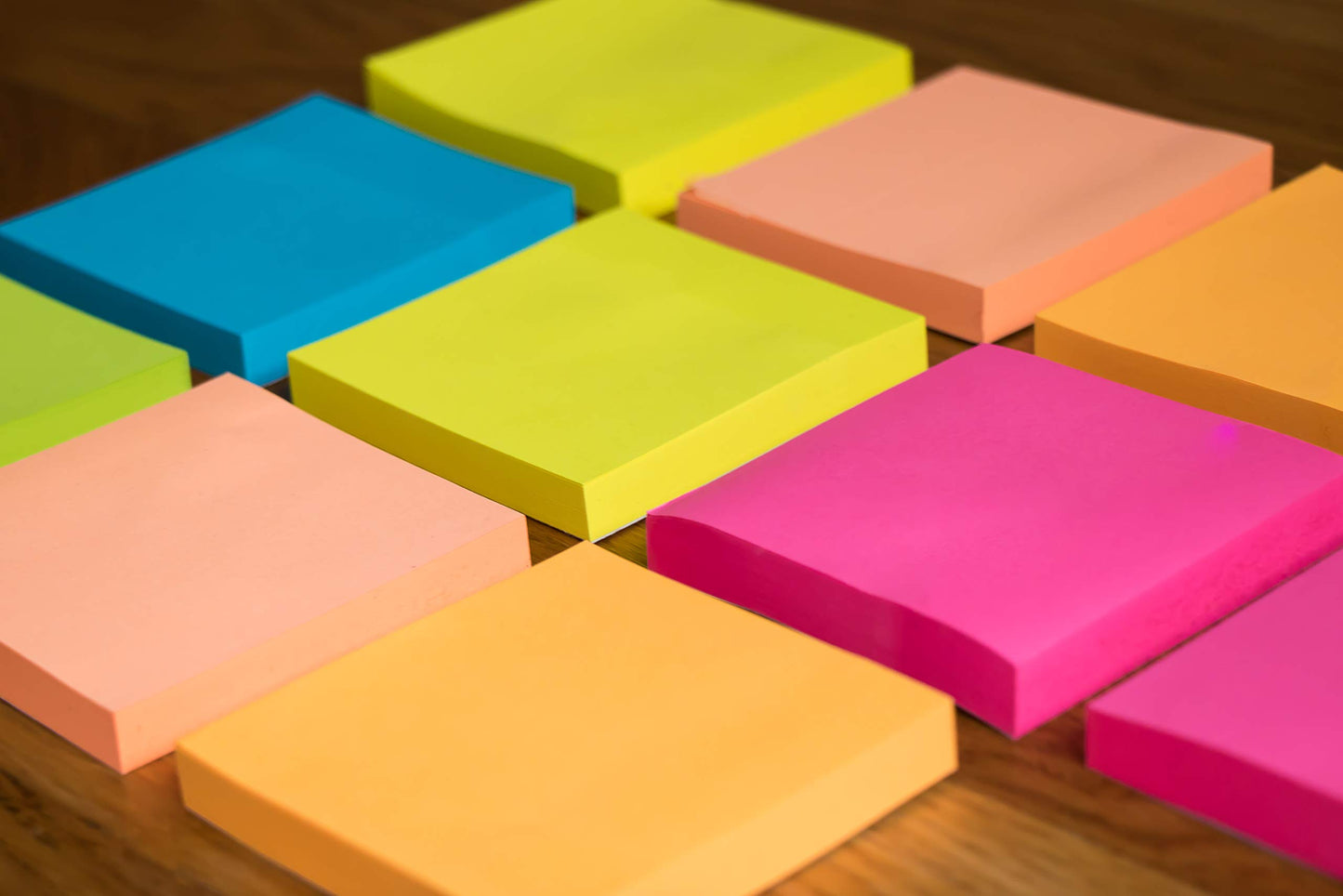 Infiniko Sticky Notes 3x3 Inch, 6 Bright Color Sticky Pads, 100 Sheets Each, Super Sticky Notes with Strong Adhesive Office Supplies for Desk, School & Daily Planning