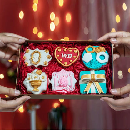 RomanticBaking 9 1/2" x 6" x 1 1/4" 24 PCS Gold Cookie Boxes Two Pieces Set with Full Window, Simplex Base with Clear Lid