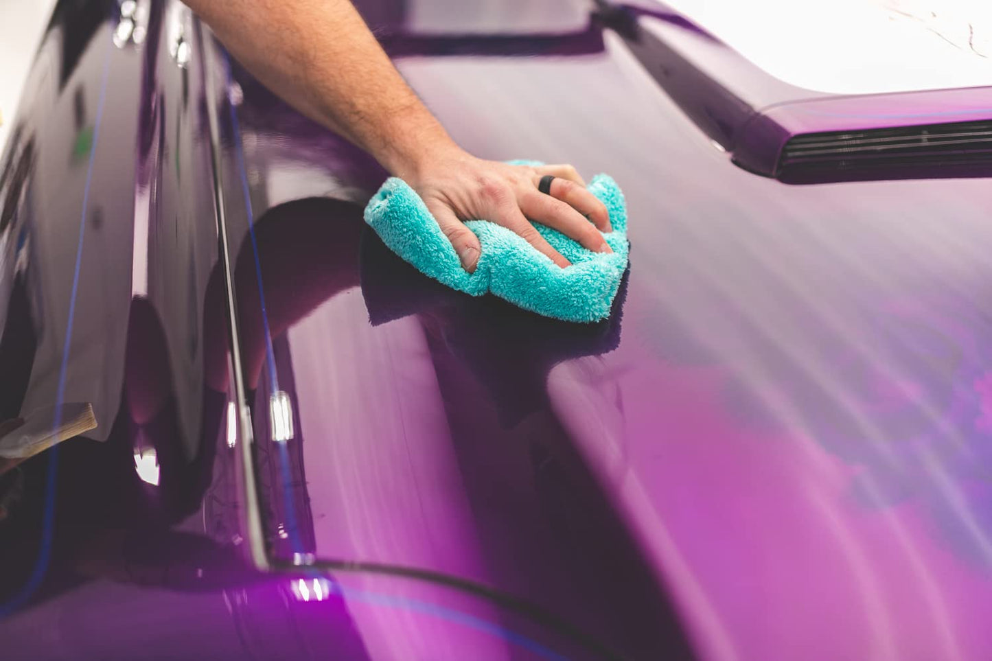The Rag Company - Eagle Edgeless 450 - Professional Korean 70/30 Blend Super Plush Microfiber Detailing Buffing Polishing Drying Towels for Cars 16x16 in, Teal Blue (6-Pack)
