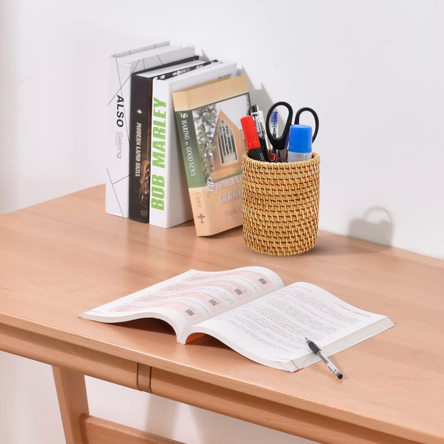 2 Pack Rattan Pencil Holder Handmade Pen Organizer Boho Desk Accessories Aesthetic Pen Cup Holder for Cute Office Decor