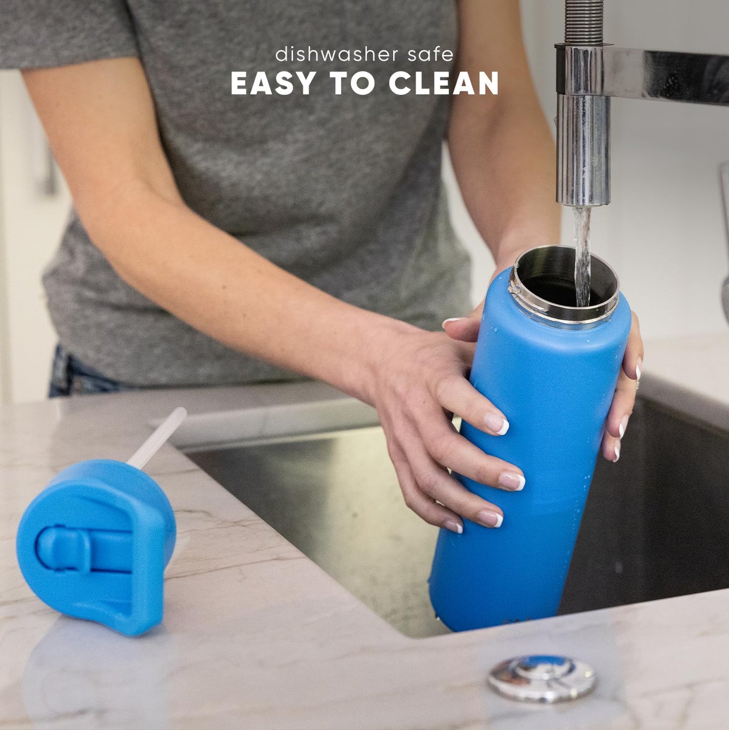 Simple Modern Kids Water Bottle with Straw Lid Vacuum Insulated Stainless Steel Metal Bottles | Reusable Leak Proof BPA-Free Flask for School | Summit Collection | 18oz, Winter White