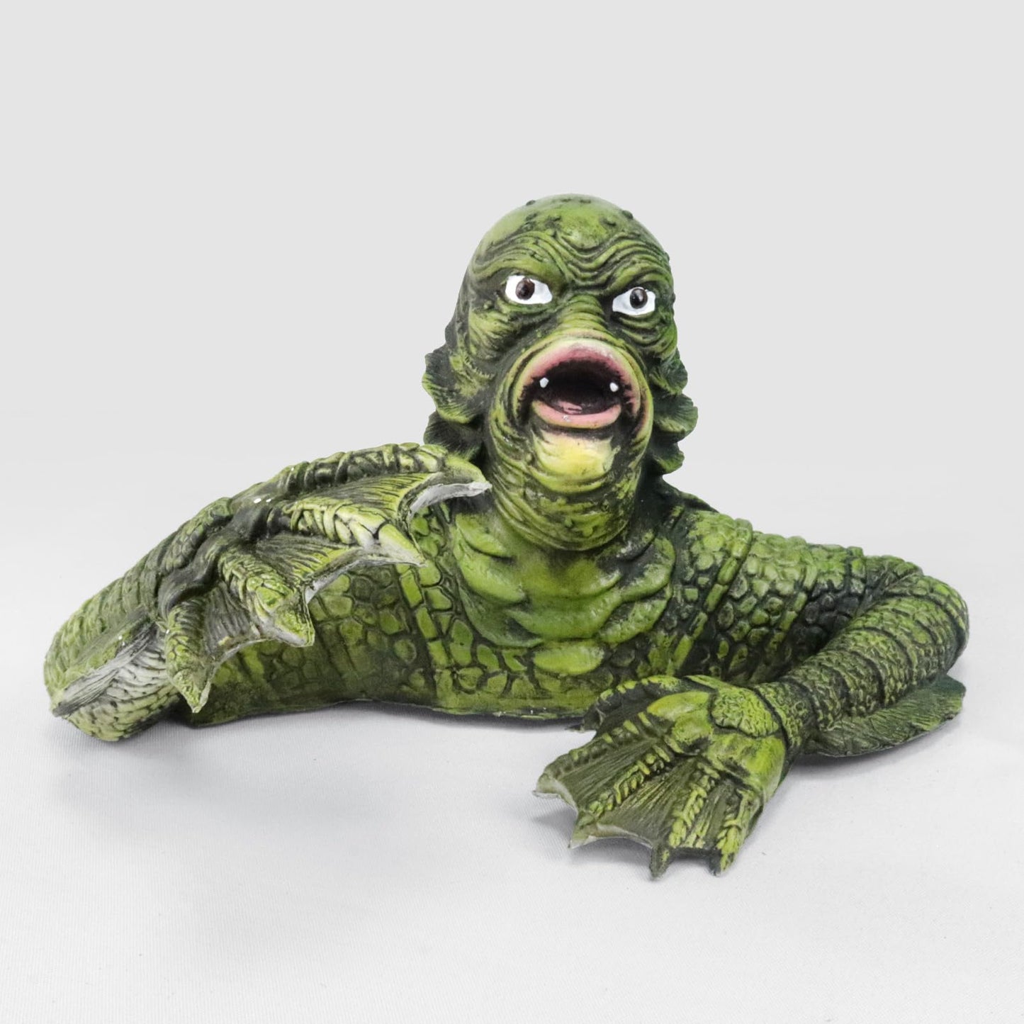 Black Lagoon Creature Figure Lizard Man Figurines Universal Monsters Wall Mount Decoration Statue Home Garden Decor