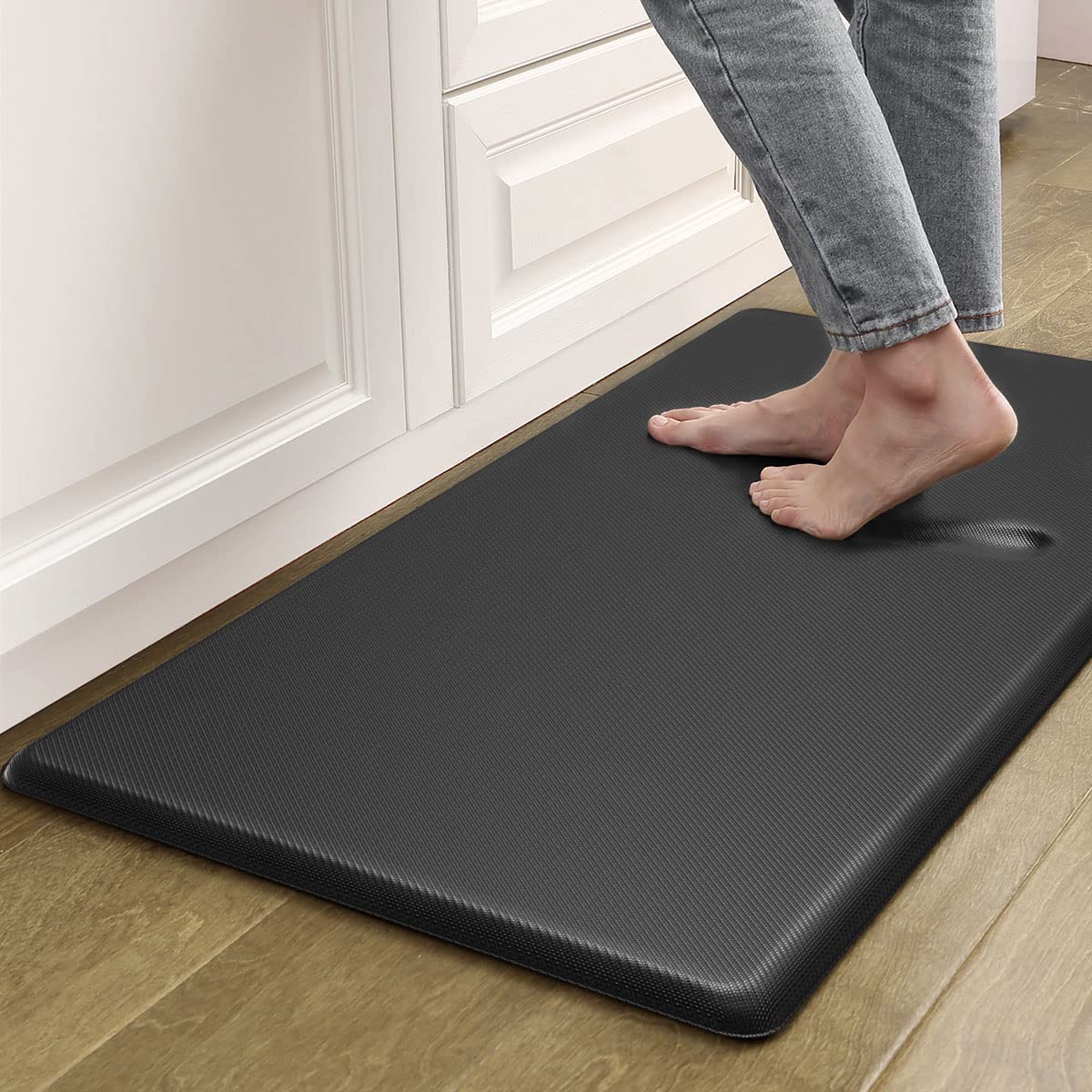 Artnice Kitchen Mats for Floor, 0.75" Cushioned Anti Fatigue Mat, Memory Foam Kitchen Rug, Non Slip Waterproof Comfort Mat for Standing, Home, Office (17.3" x 28", Black)