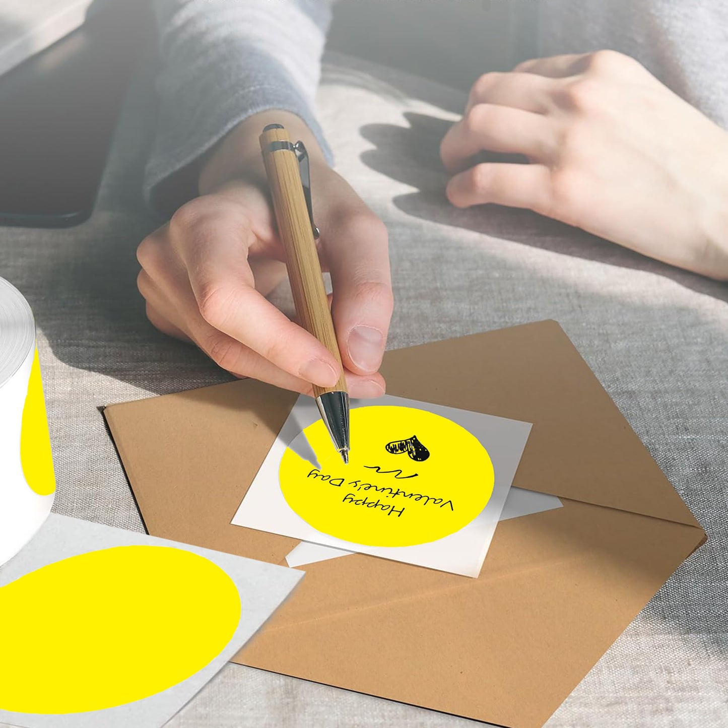4 Inch Large Yellow Round Thermal Labels, 300 Labels/Roll,Self-Adhesive Circular Inventory Stickers, Multi-Purpose Round Roll Thermal Printing Stickers for Business and Domestic Use