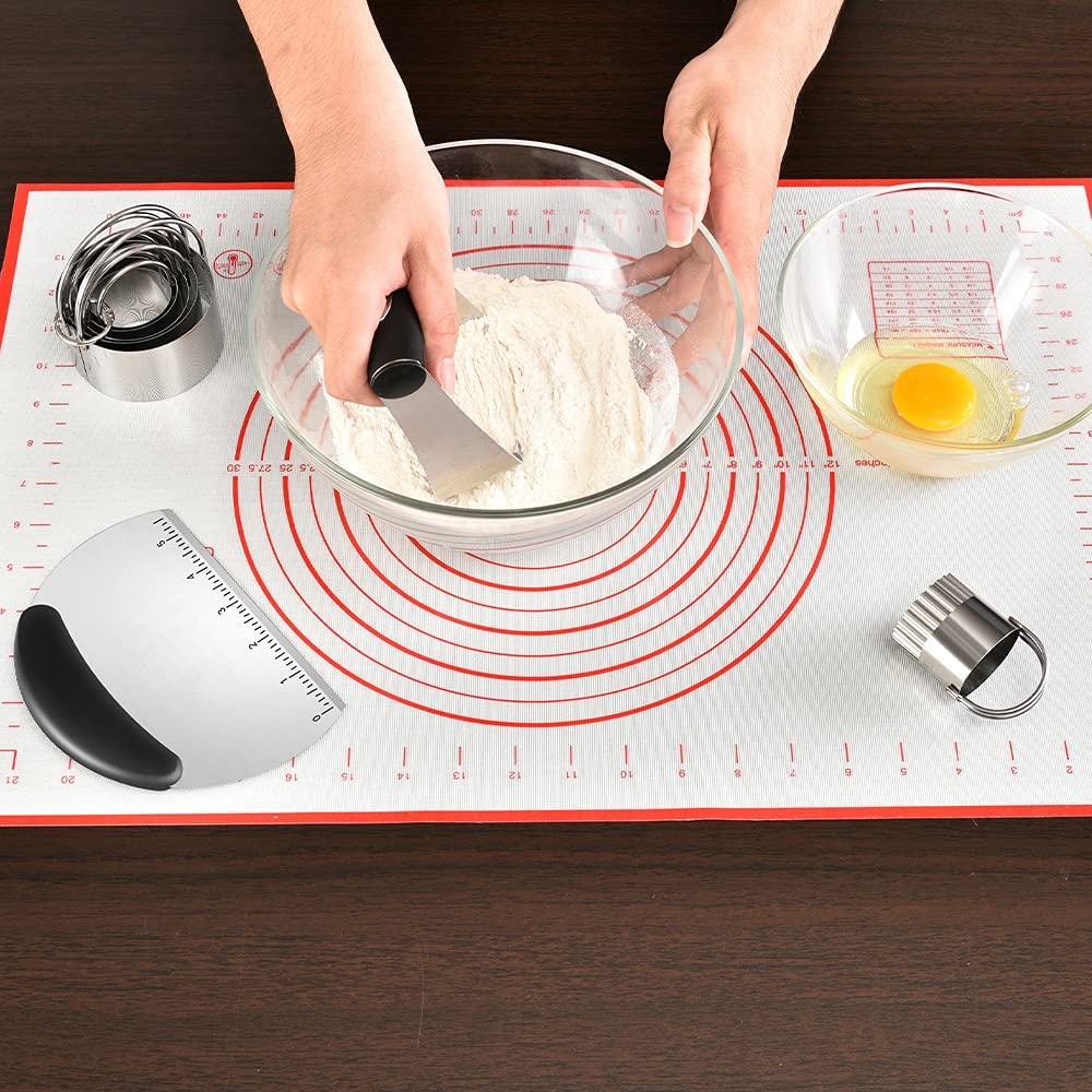 Silicone Baking Mats, Cookie Cutters, Pastry Cutter, Dough Scraper, Stainless Steel Dough Blender & Biscuit Cutter Set, Dough Cutter Baking Pastry Mat Dough Blender Tools (5 Pcs/Set)
