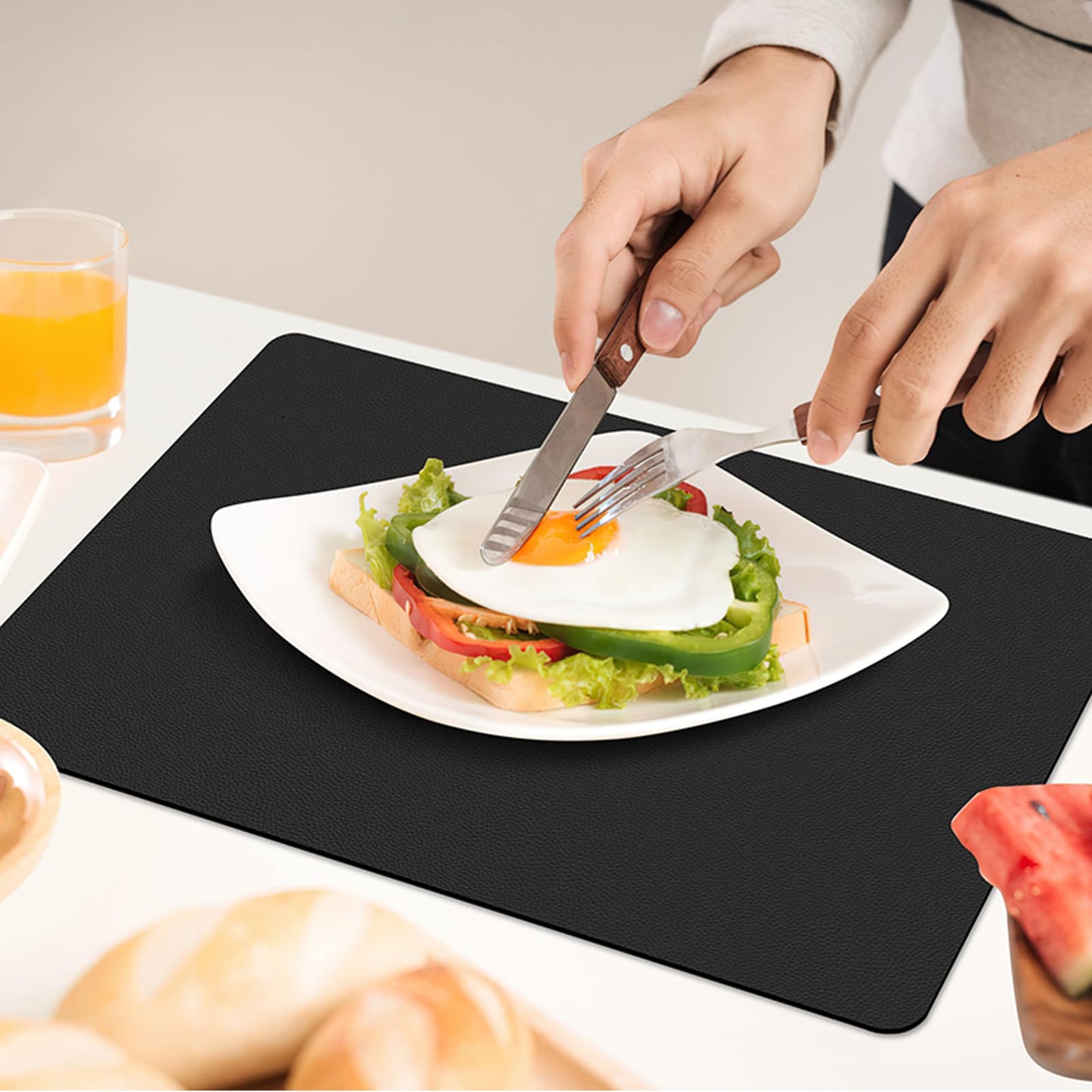 BARTHKIT Placemats Set of 6, Heat Resistant Luxury Leather Placemats Double Layer, Waterproof Table Mats Easy to Clean for Dining Room Kitchen Coffee Office Table, Black