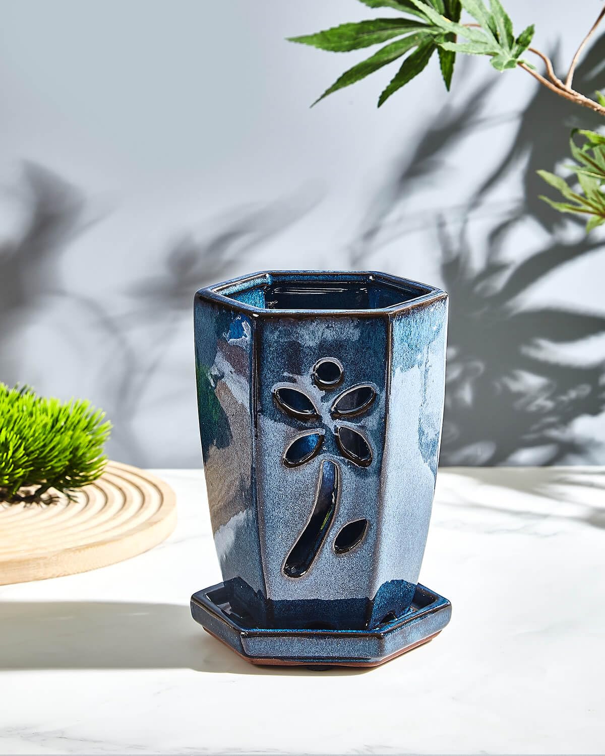 Vensovo 4 Inch Ceramic Orchid Pot with Holes and Saucer, 1 Pc Small Hexagon Succulent Planter for Repotting, Garden Flowerpot for Indoor Outdoor Plants, Promotes Air Circulation (Blue)