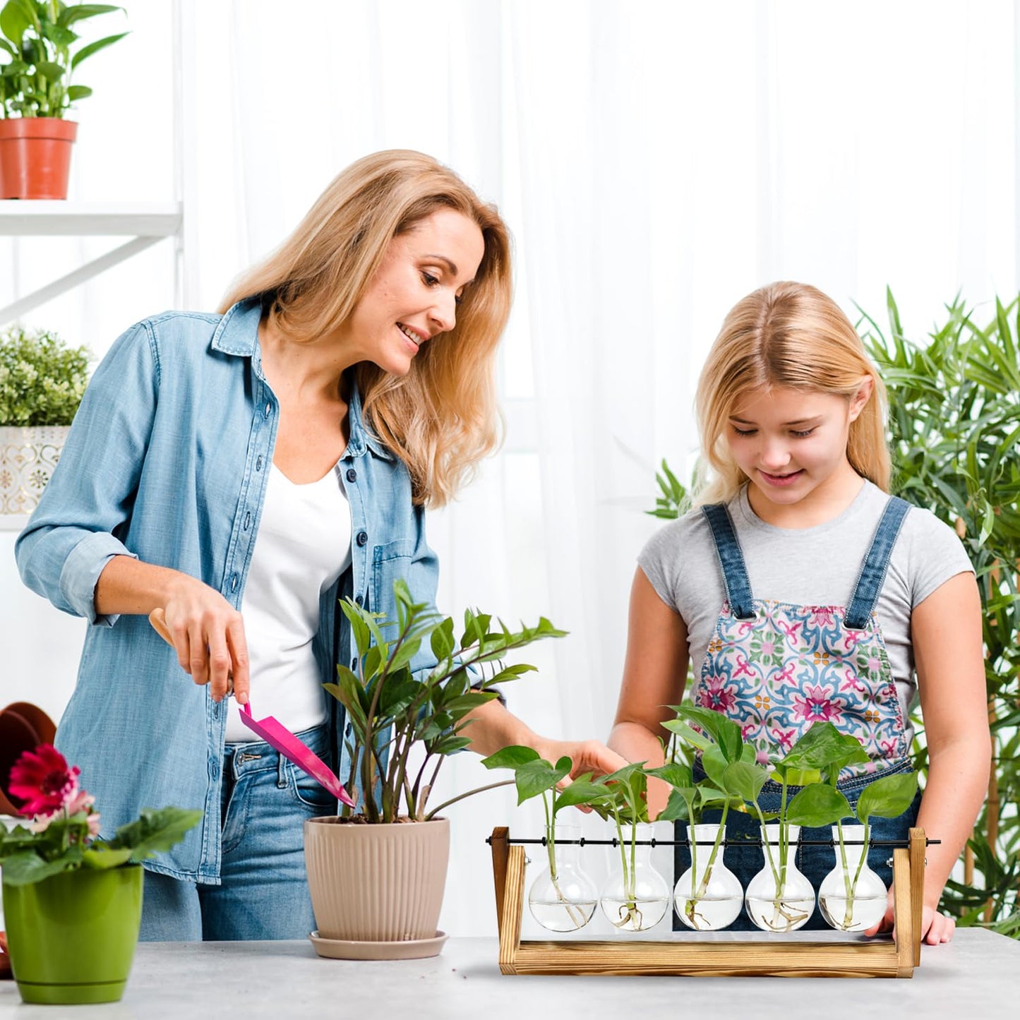 Propagation Station, Plant Propagation Station Decoration Maison Garden Decor, Indoor Home Office Desk Decor Plant Holder Flower Pot Gifts for Women Mom Best Friend Birthday Gifts - 5 Bulb Vase