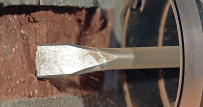 BOSCH HS1912 1 In. x 18 In. Flat Chisel SDS-max Hammer Steel