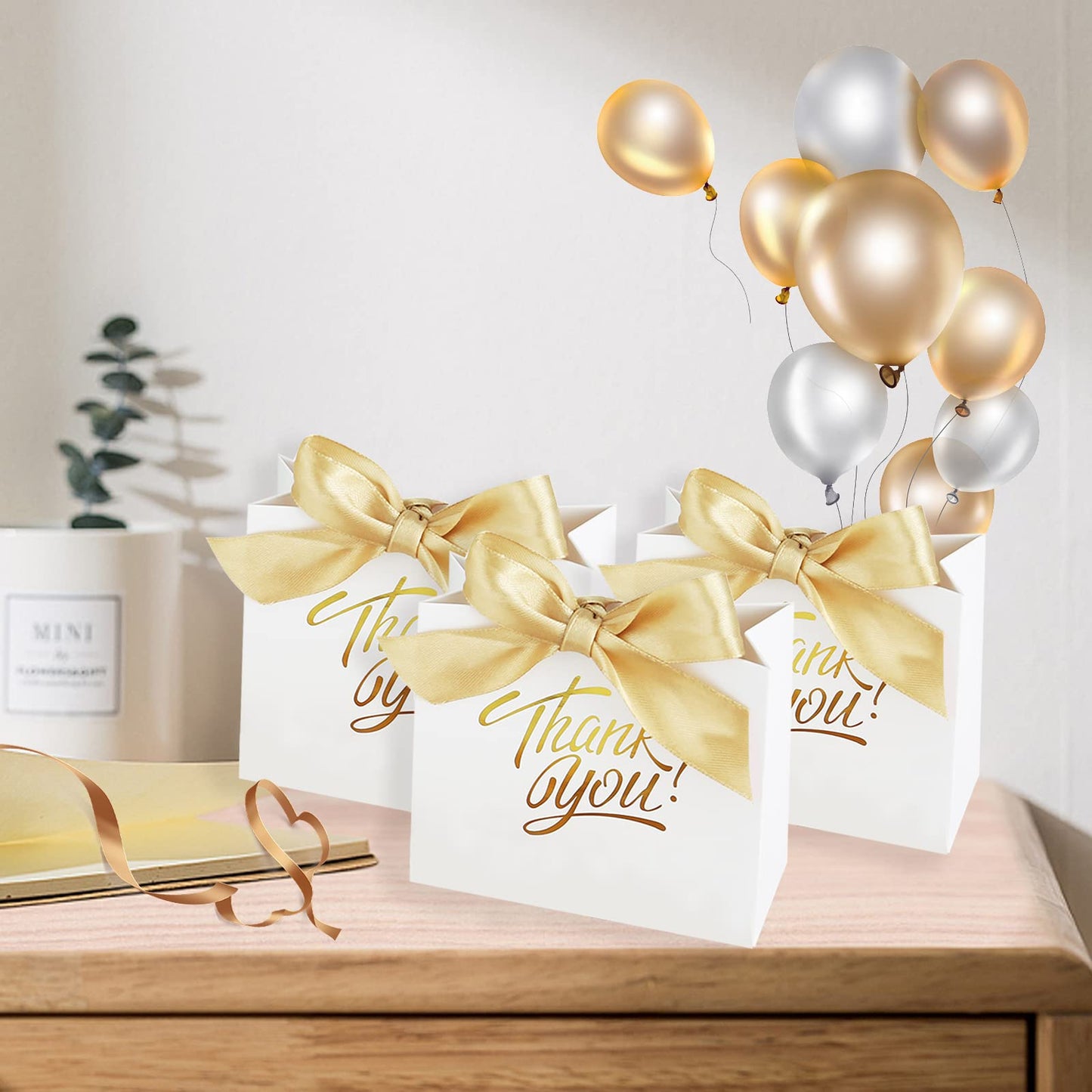 KPOSIYA Small Gift Bags, 50 Pack Small Thank You Bags 4.5x1.8x3.9 Inches Party Favor Bag White Paper Candy Boxes with Bow Ribbon,Mini Gift Box for Wedding Baby Shower Birthday Bridal Business Party