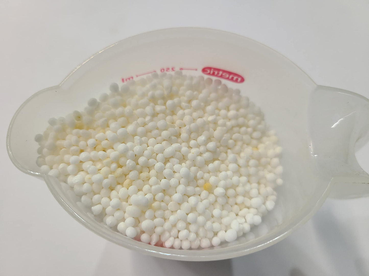 Urea Fertilizer for Plants 46-0-0, Rich Nitrogen, Increase The Yield of Your Crops (5 LB)