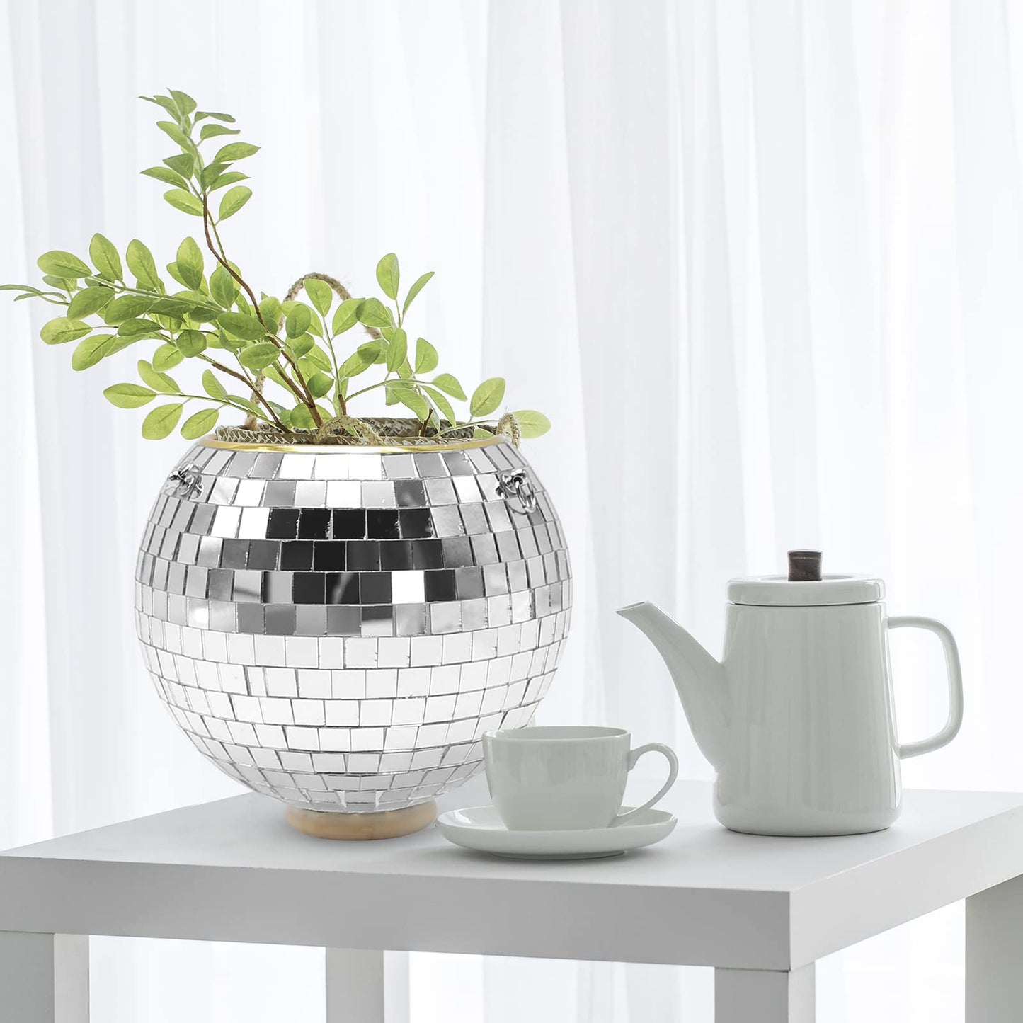 Anxingo Disco Ball Planter with Chain, 6" Hanging Disco Ball Planter with Chain Mirror Disco Plant Holder Plant Pot Hanging Flower Pot Gardening Pots for Indoor Outdoor Plants, 6 inch, Sliver