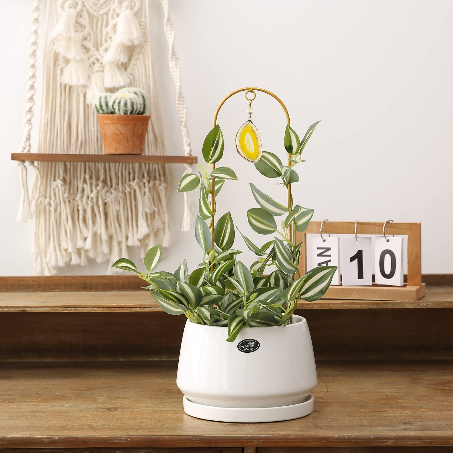 Ceiner 2PCS Small Gold Trellis for Climbing Plants Indoor, Mini Metal Houseplant Climber Support for Potted Plants, Boho Decorative Pot Lattice with Agate for Hoya, Pothos, Ivy, Philodendron