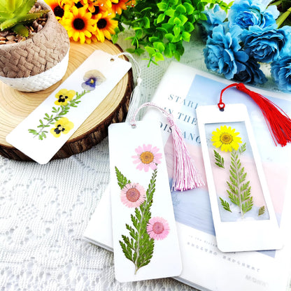 Cardstock Blank Bookmarks Set, 12 Pcs DIY White Craft Bookmarks for Pressed Flowers, Dried Floral Book mark Making Kit with 43 Pcs Pressed Flowers, 12 Pcs Tassels, DIY Book marks for Dried Floral