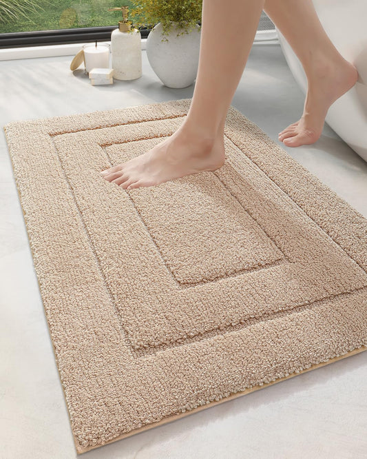 DEXI Bath Mat Non Slip, 20x32 Absorbent Microfiber Soft Bathroom Rug, Machine Washable Carpet for Shower Floor Bathmat Decor, Beige