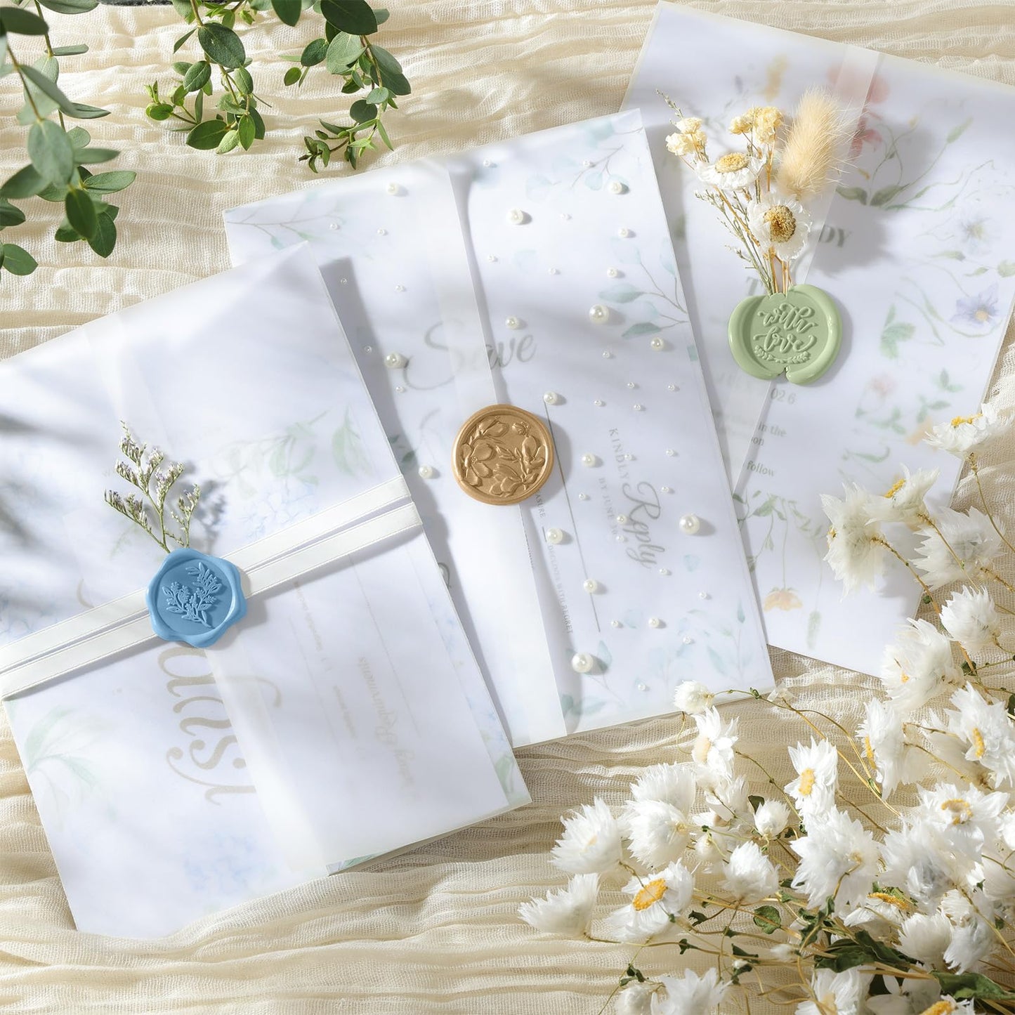 UNIQOOO 70 Pack Frosted Vellum Jackets for 5x7 Invitations, Luxury Pre-Folded Vellum Paper, 115GSM Wedding Envelopes