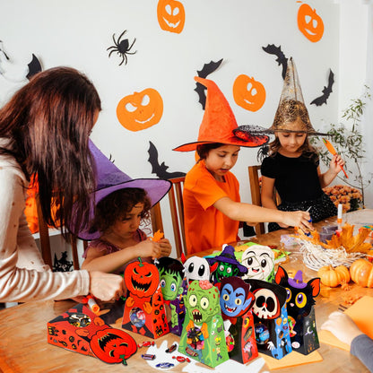 Giiffu Halloween Treat Boxes – 54 Bulk Candy Goodie Bags for Kids with Clear Window, 9 Cute Designs for Party Favourites, Classroom Exchange & Trick-or-Treating