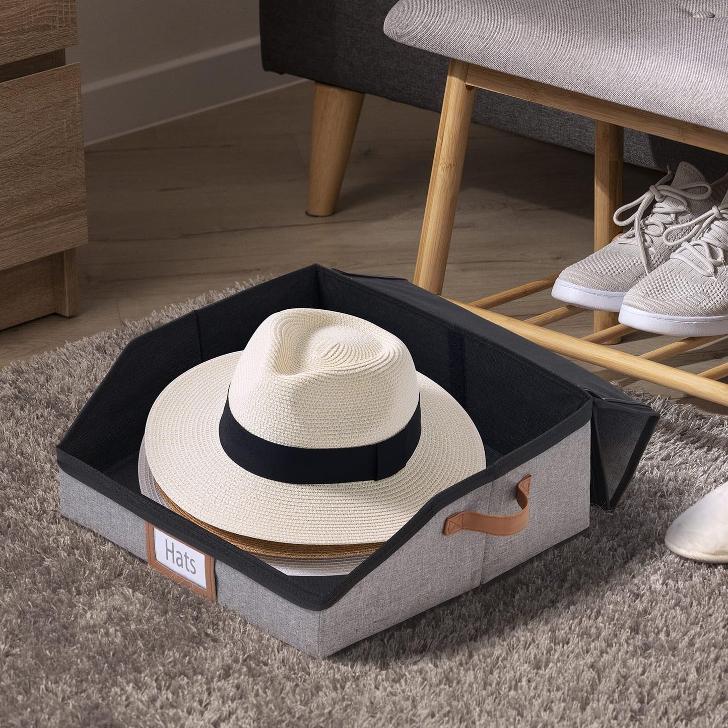 WERNNSAI Hat Storage Box for Men Women, Clear Window Hat Boxes Organizer Bag with Expanded Capacity, Holds up to 28 Hats Case with Lid for Baseball Caps Travel Closet, Grey