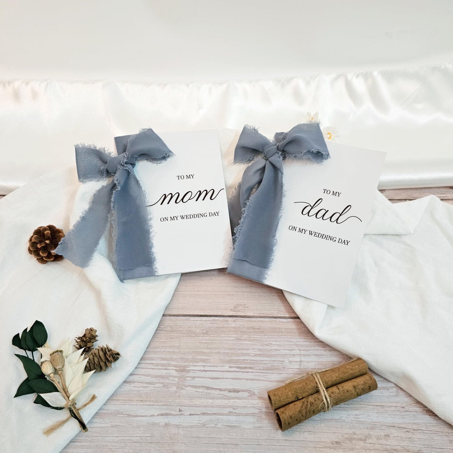 Set of 2 To My Dad and Mom on My Wedding Day Card – Thank You Gift from Bride and Groom, Heartfelt Parents Appreciation Card