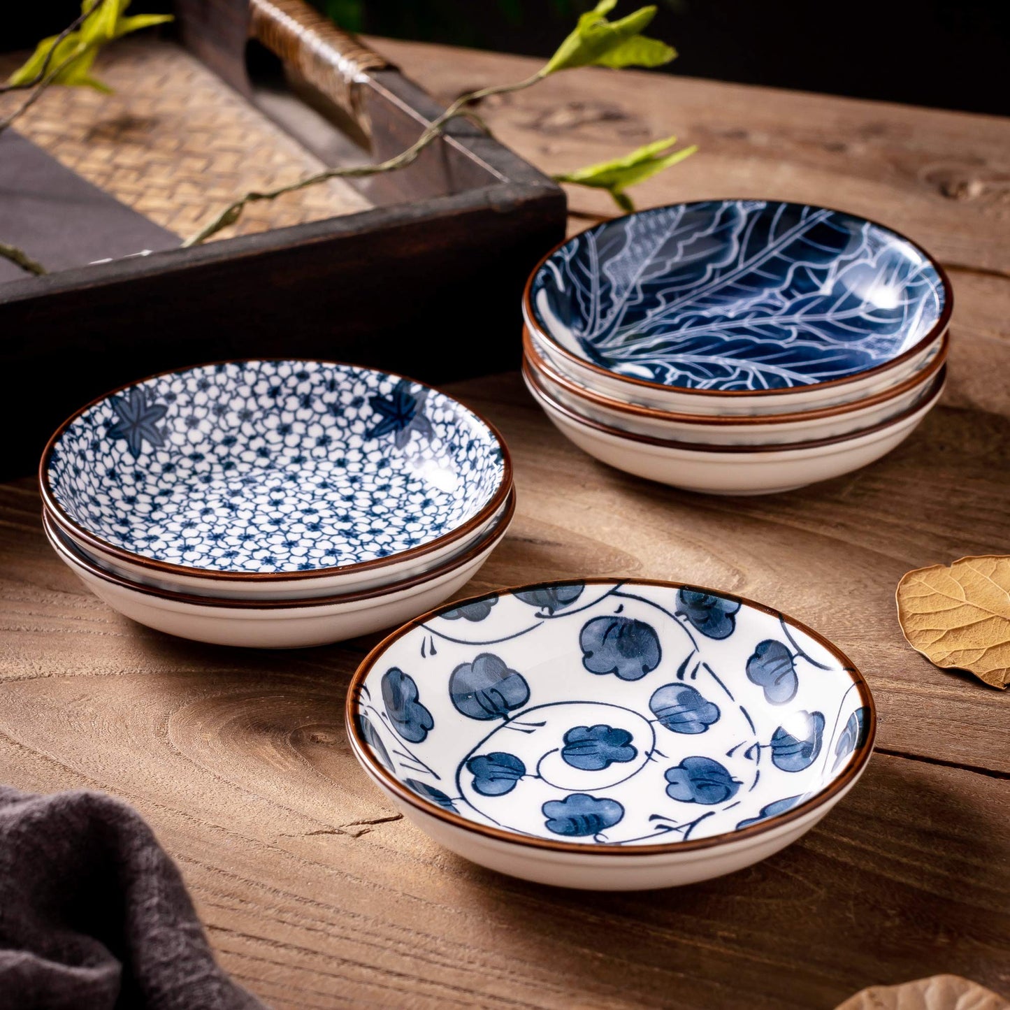 Swuut Japanese Style Ceramic Dipping Bowls,4'' Small Side Dishes Soy Sauce Dish for Sushi Dip,Snack,2.5 Oz Blue and White Pinch Bowl for Kitchen Prep - Set of 6 (4 inch)