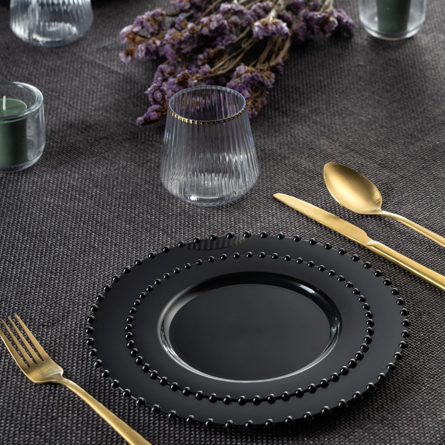 PLASTICPRO 32 Piece Combo Plastic Dinner Plates Disposable Plastic Fancy Heavy Duty Party Dishes 7 inch and 10 inch, Black Beaded