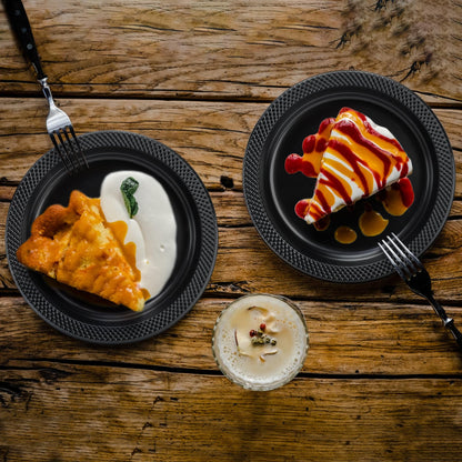 Cididu 200 Pcs Black Disposable Plastic Plates, 6.5 Inch Round Dessert Plates, Bulk Cake Plates Party Plates for Dinner Catering Birthday BBQ Wedding Travel Buffets, Light Weight Appetizer Supplies