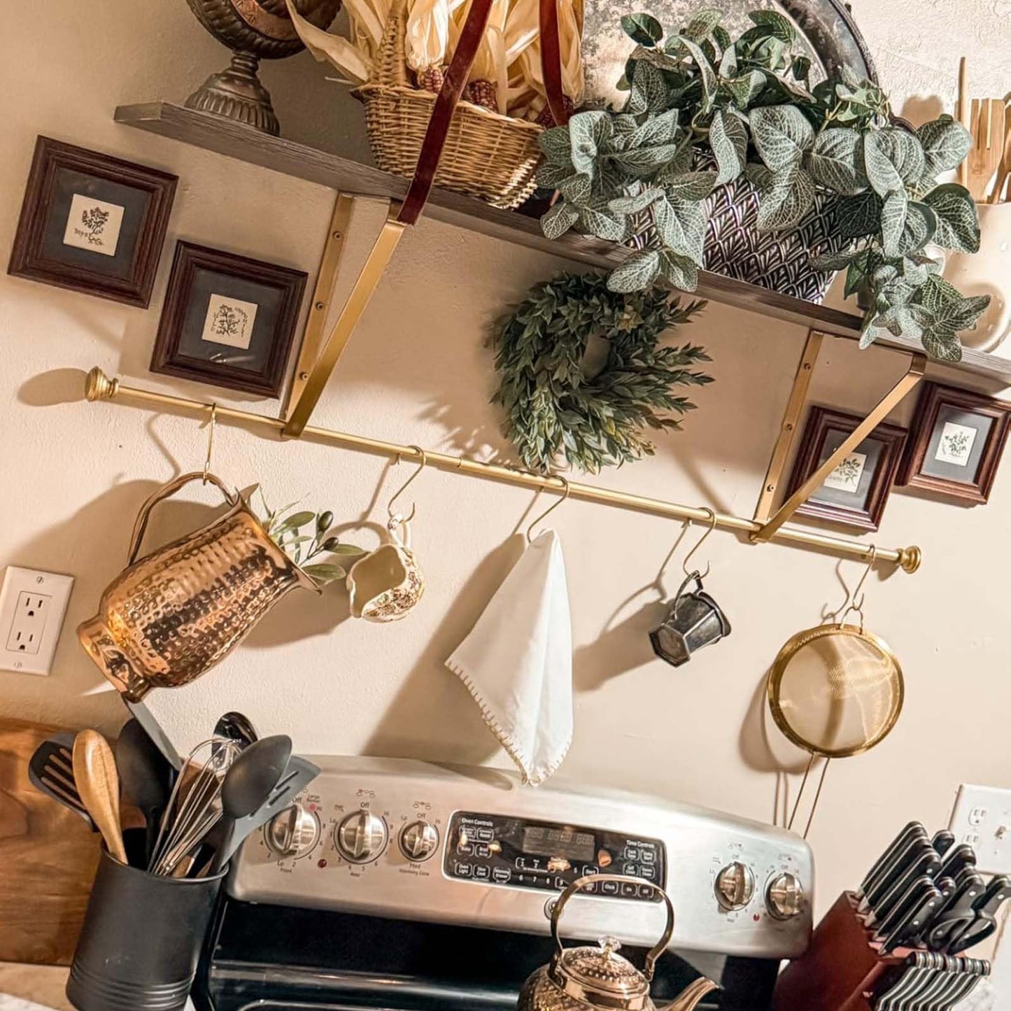 Solid Copper Brass S Hooks - 20 Pack, Pan Pot Holder Rack Hangers Round-End Gold S Shaped Hooks for Hanging Coffee Mugs Kitchenware Utensils Rail Jeans Pants Clothes Bags Plants