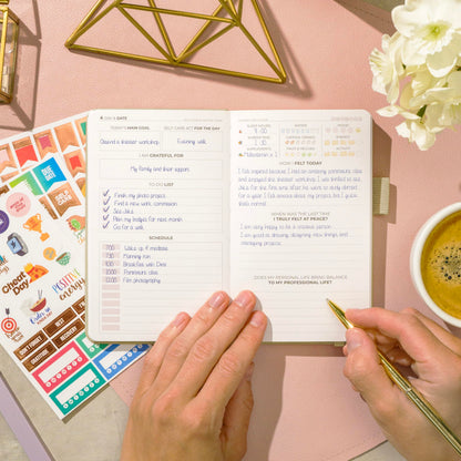 Clever Fox Self-Care Journal – Daily Reflection Notebook – Mental Health & Personal Development Planner, Meditation & Mood Log, Pocket (Seashell)