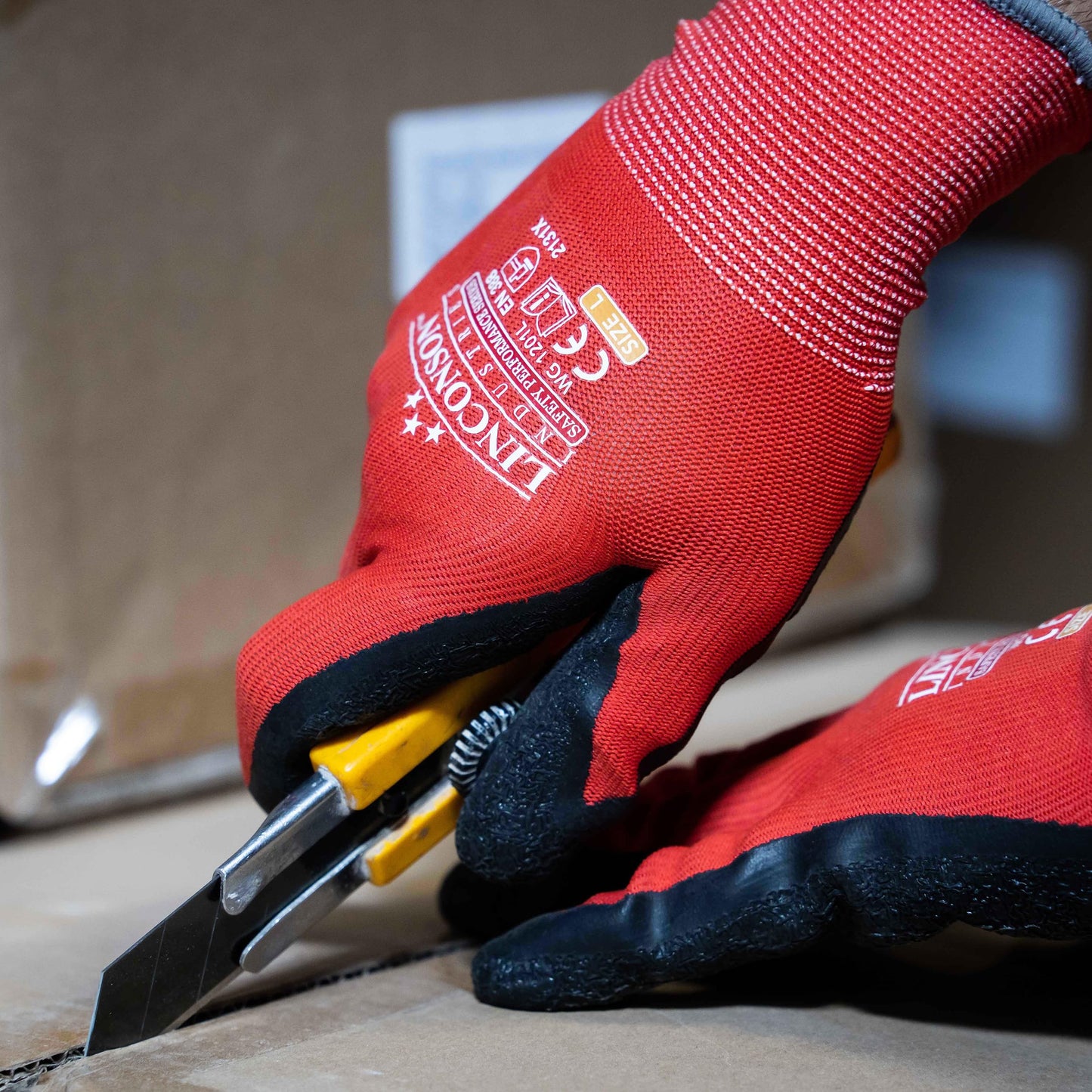 LINCONSON 12 Pack Safety Performance Series Construction Mechanics Wrinkle Latex Work Gloves (Black & Red, Medium (12 Pairs))